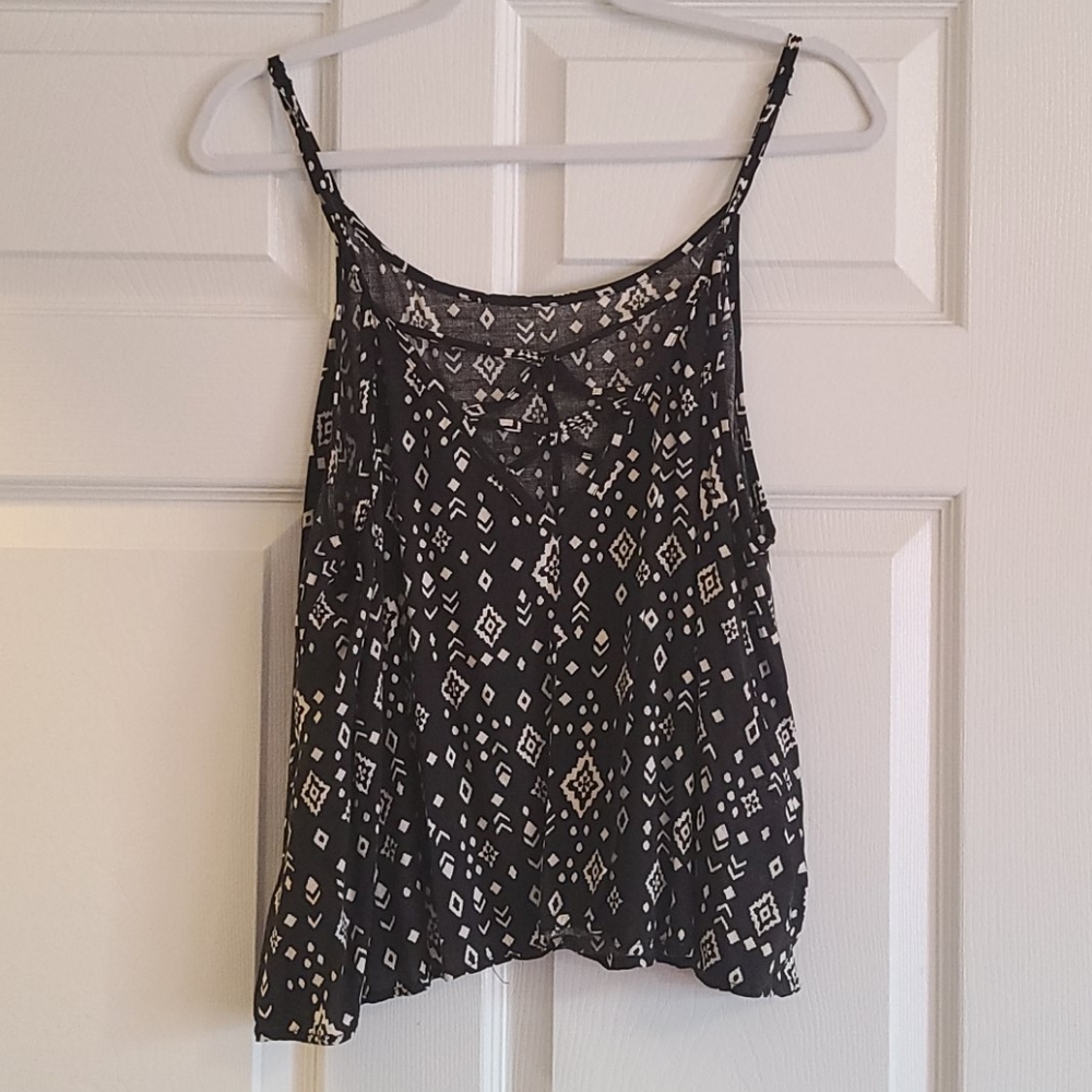 Aztec top - Picture 2 of 3